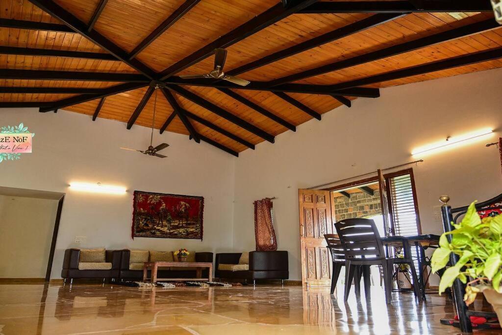 Eze Nof - A Hilltop Villa With 360º Water View Насик Экстерьер фото
